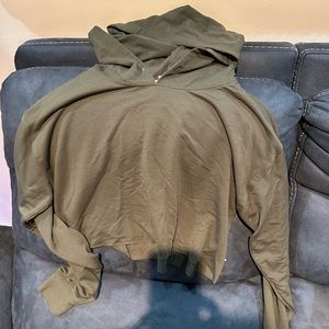 Forever 21 xs cropped sweater